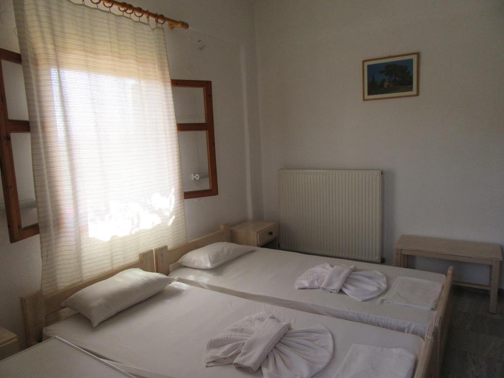 Knossos Hotel カラマキ エクステリア 写真