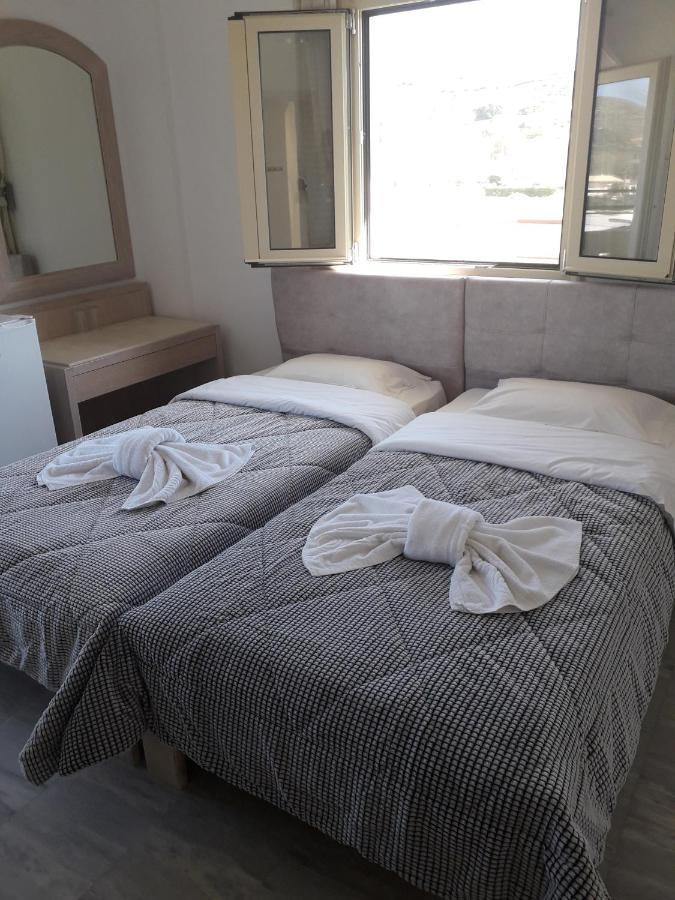 Knossos Hotel カラマキ エクステリア 写真